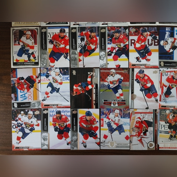 Florida Panthers 32 Hockey Card Lot - Picture 6 of 6